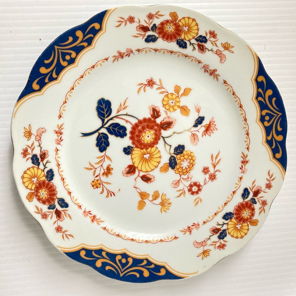 Floral Patterned Porcelain Dinner Plate Decorative plate 8 inches round plate